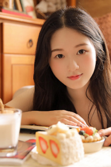 女性大荫蒂荫道多毛茸茸
